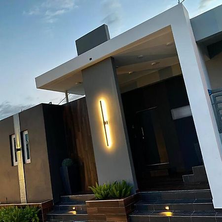 Pasavento - Modern Black Suite Camaceyes Eksteriør billede