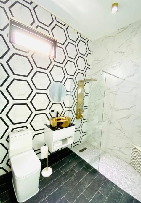 Pasavento - Modern Black Suite Camaceyes Eksteriør billede